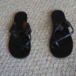 Akis Lydia Black all leather Sandal Size 8